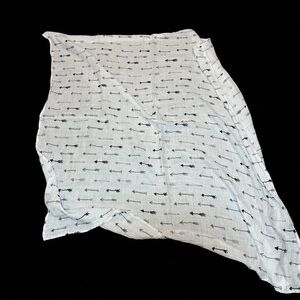 Little Unicorn Cotton Muslin Swaddle Blanket 46x48 Large Arrow Print Boho White